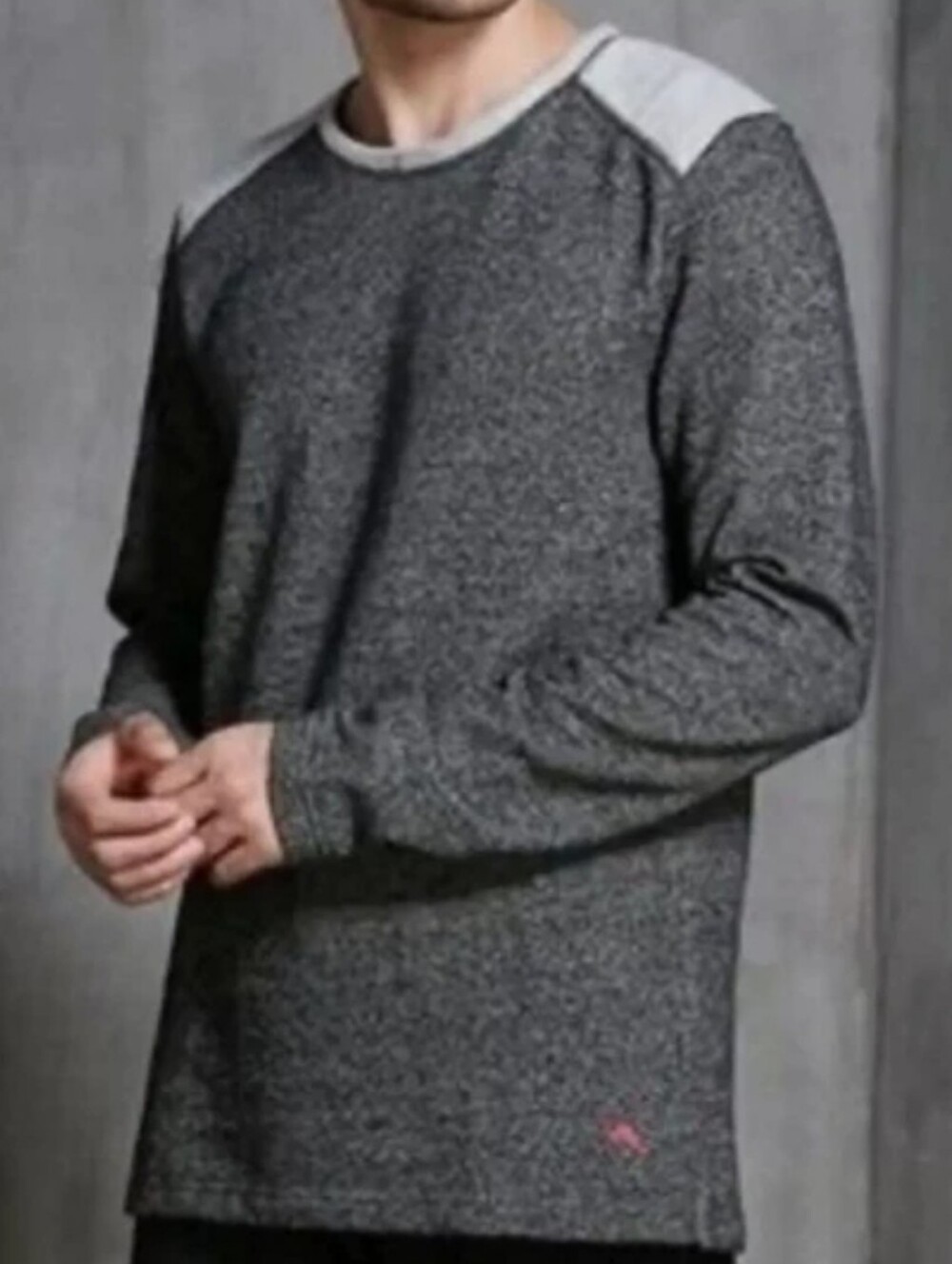 Tommy Bahama Gray Marled Crewneck Sweater with Light Gray Shoulder Panels